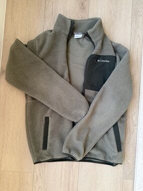 Columbia Olive Green Sherpa Fleece Jacket